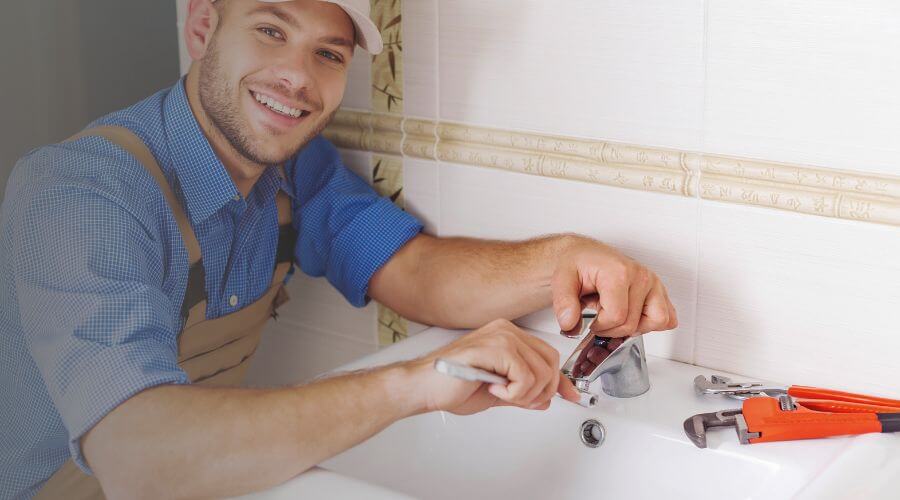 Faucet installation and upgrades in Mechanicsburg, IL